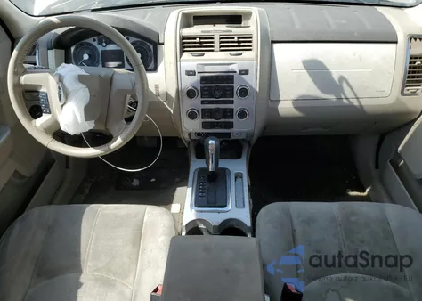 2008 Mercury Mariner из США, поврежденный, VIN 4M2CU81148KJ28999